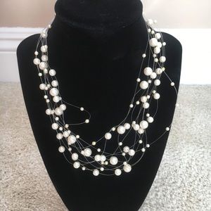 Costume pearl necklace